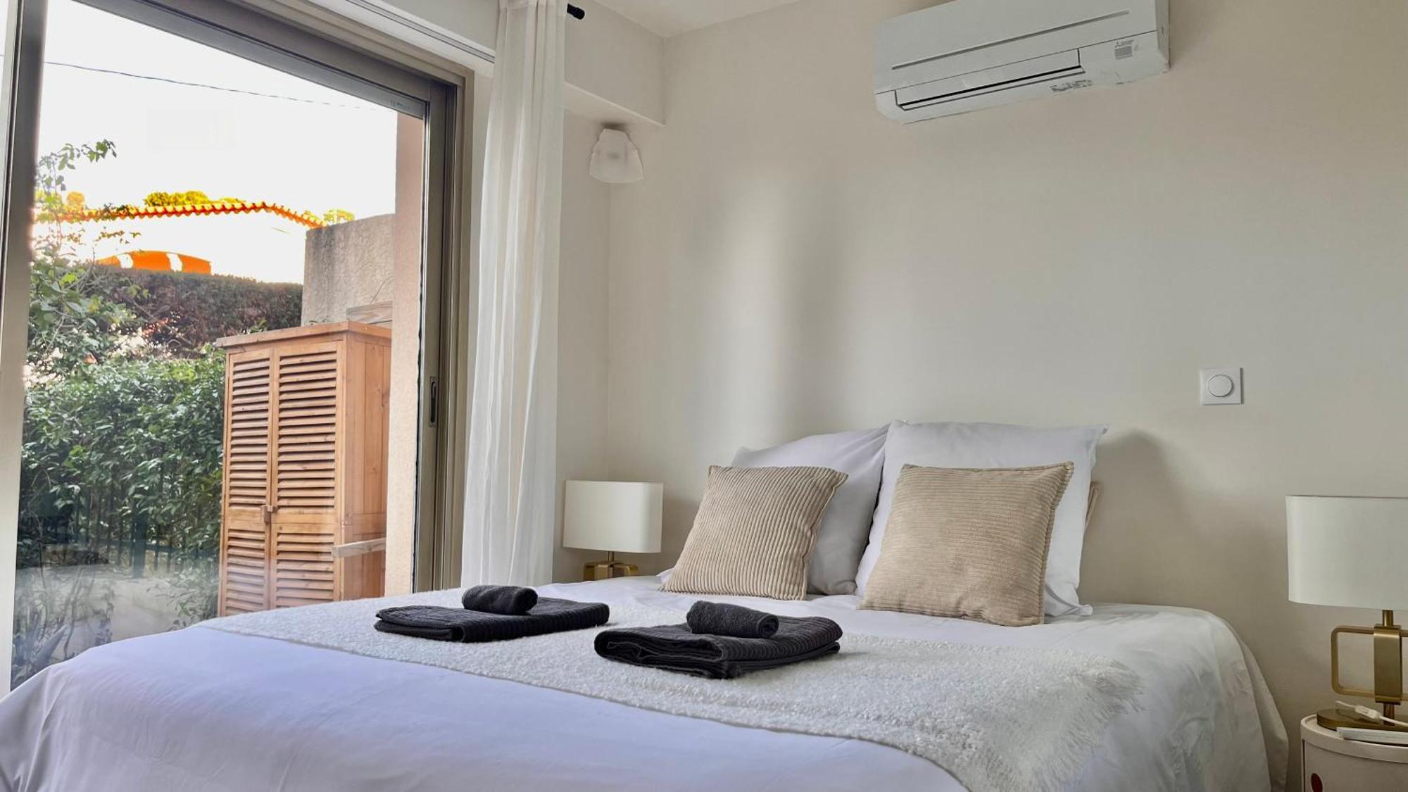 L'Azur - Apt De Standing - Piscine - Parking لو كانيت المظهر الخارجي الصورة